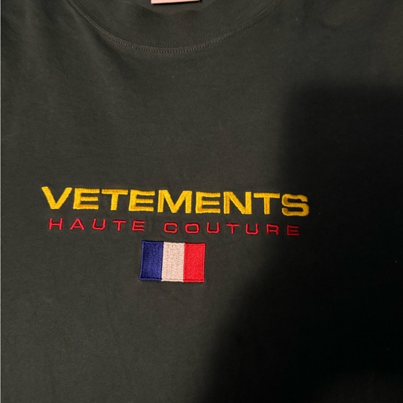 Vetements haute couture size XL - Picture 4 of 7